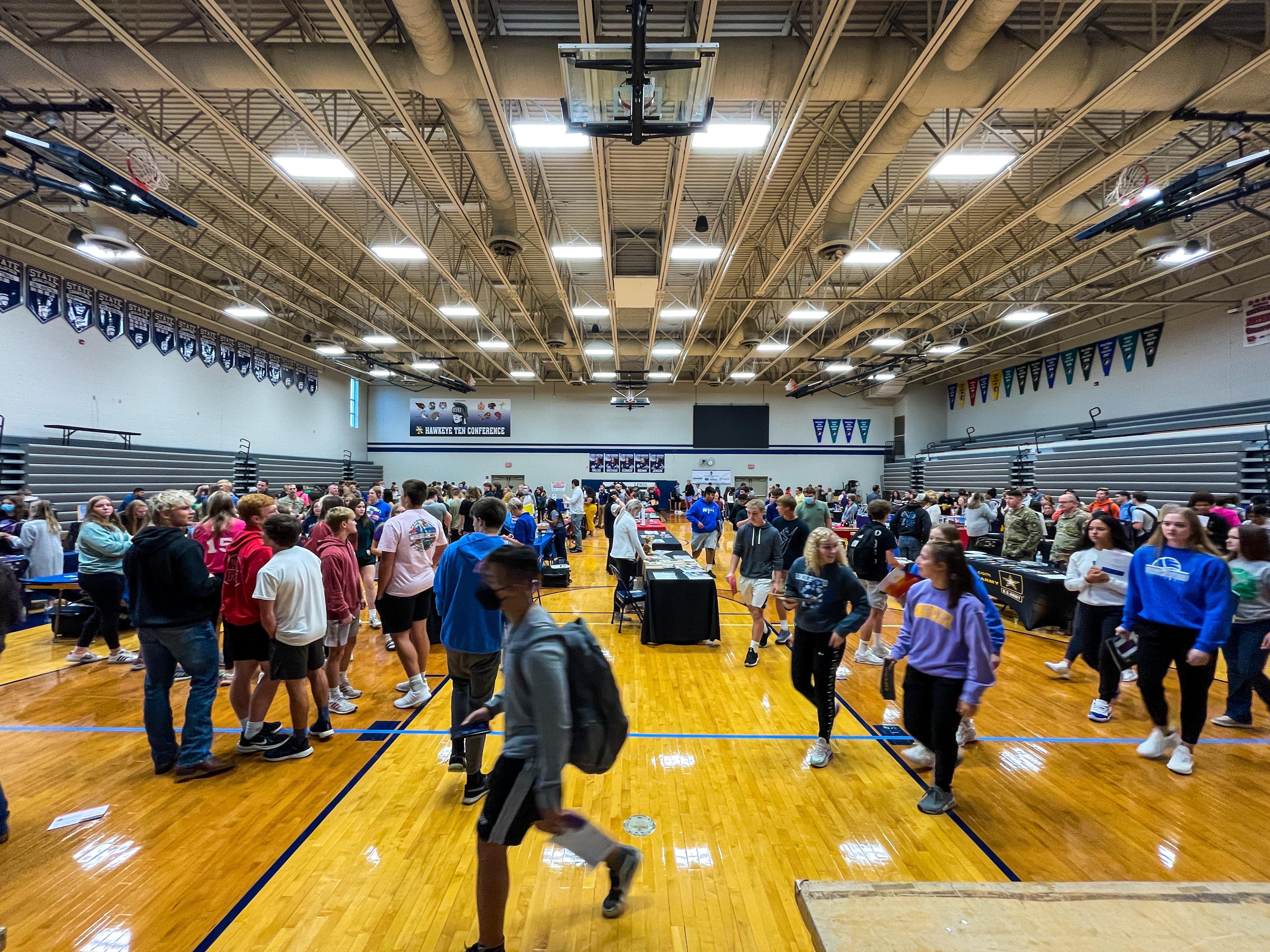 Lewis Central HS College Fair - Photo LCHS